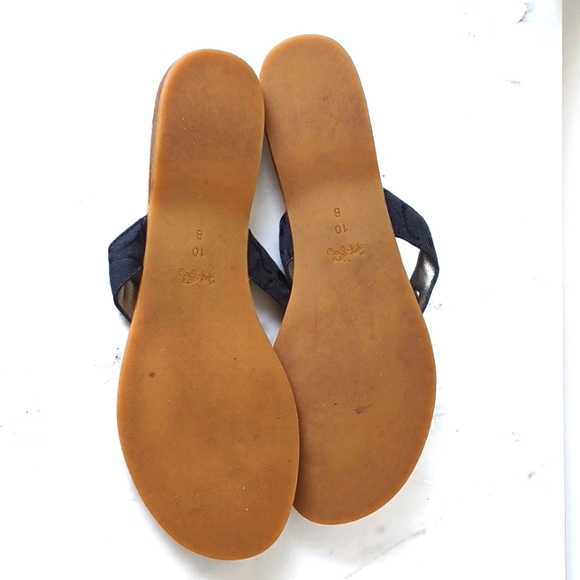 COACH flat sandals. Size 10 - Picture 6 of 7